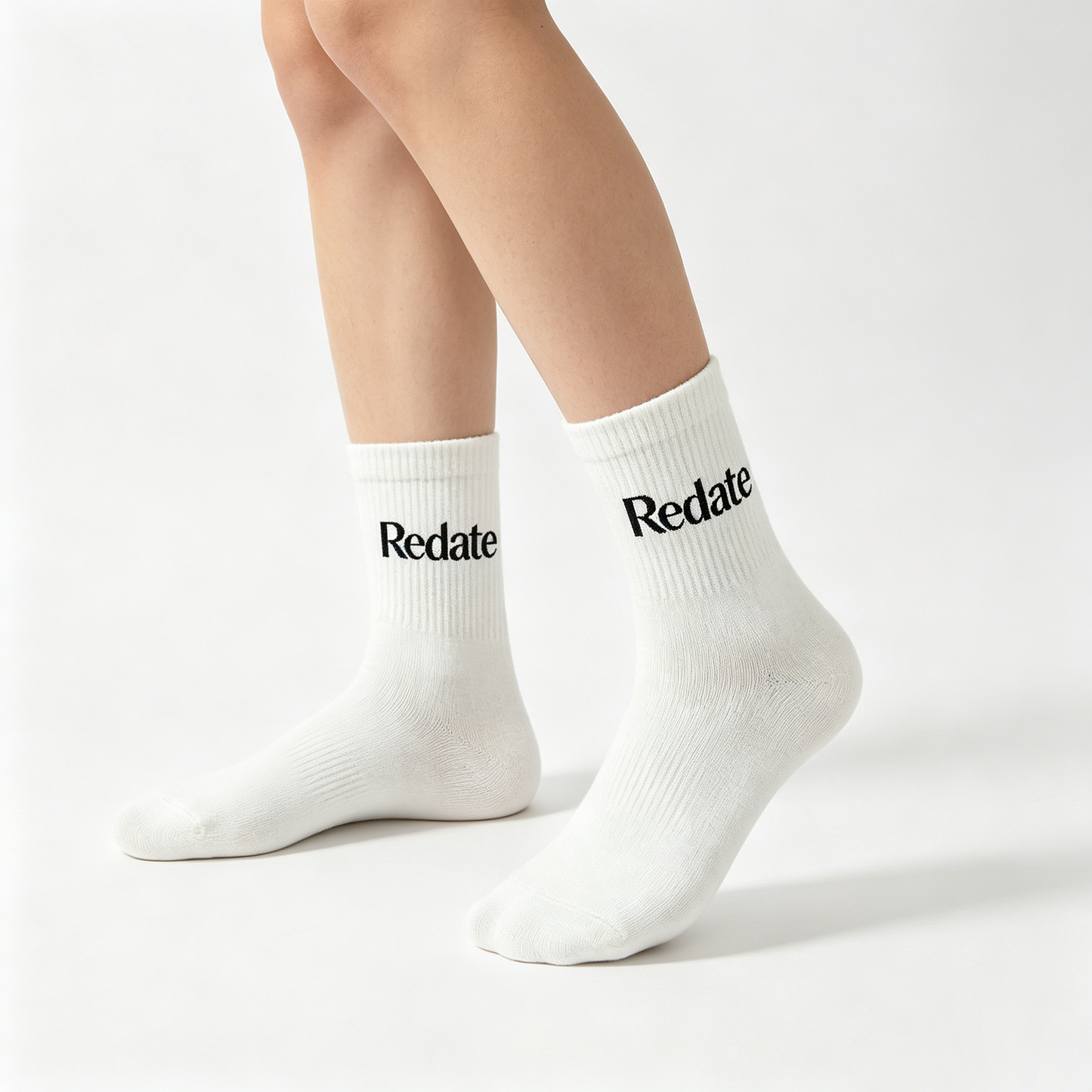 【Redate Minimalist White Crew Socks】—— Timeless Comfort & Versatile Style