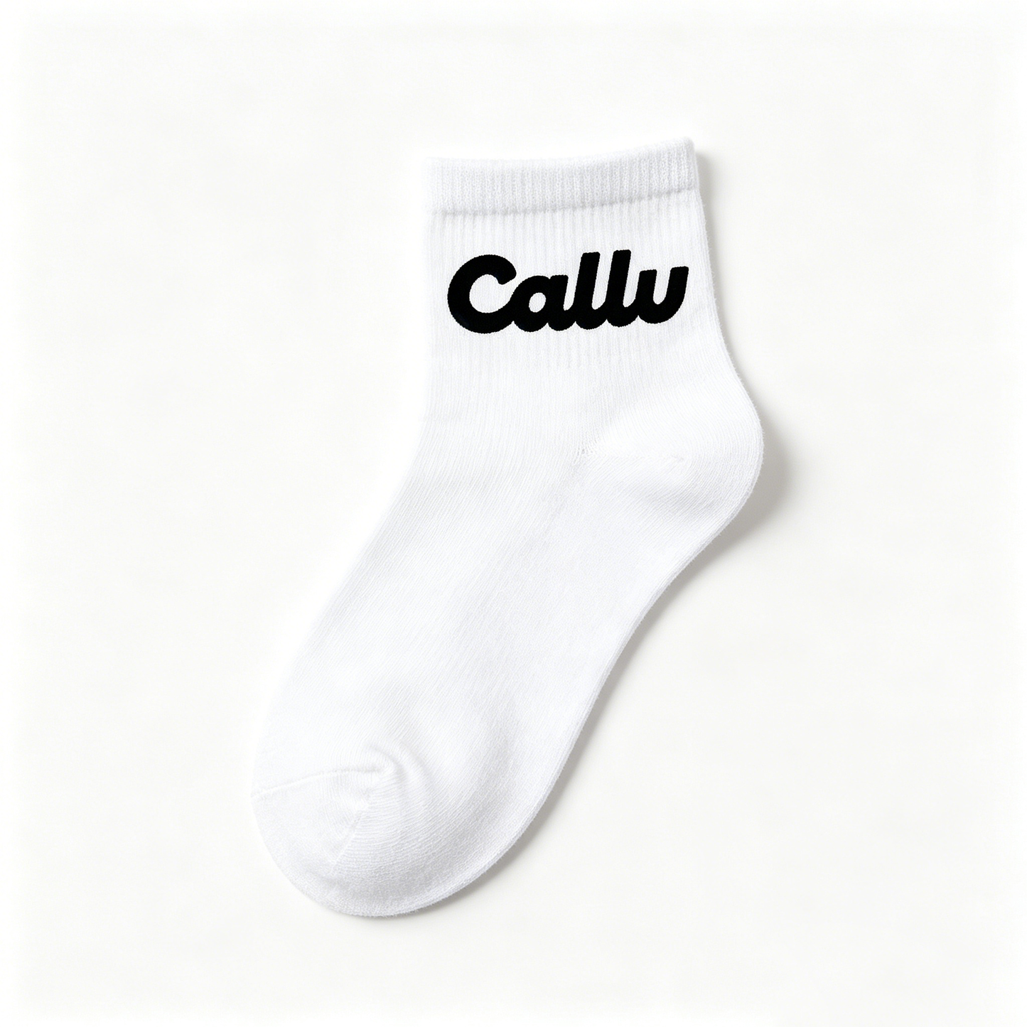 【Callu Classic White Crew Socks】—— Minimalist Comfort for All-Day Wear