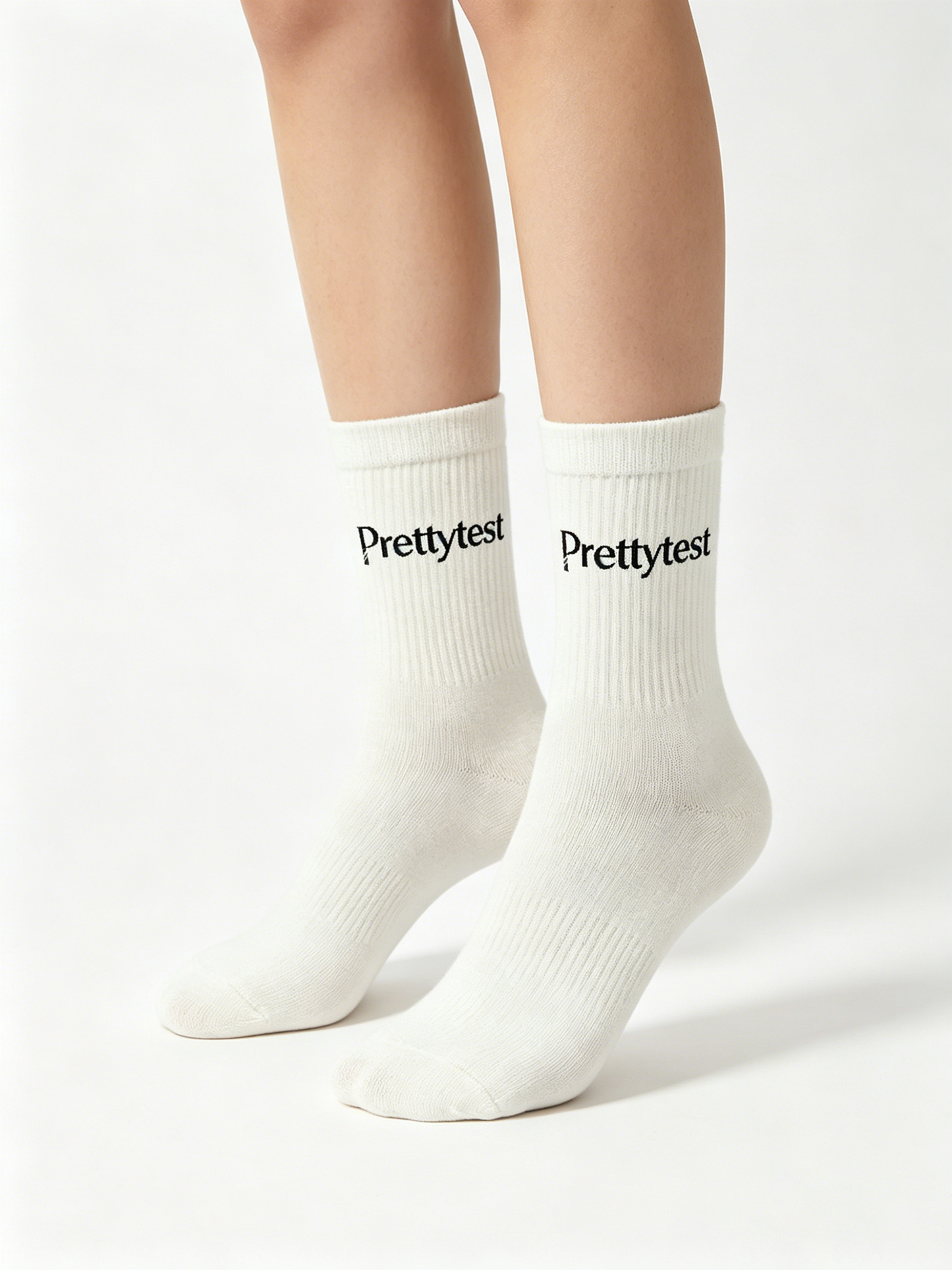 Prettytest Women’s Classic White Crew Socks, Soft Cotton Ribbed Mid Calf Athletic Casual Socks, 5 Pairs Multipack