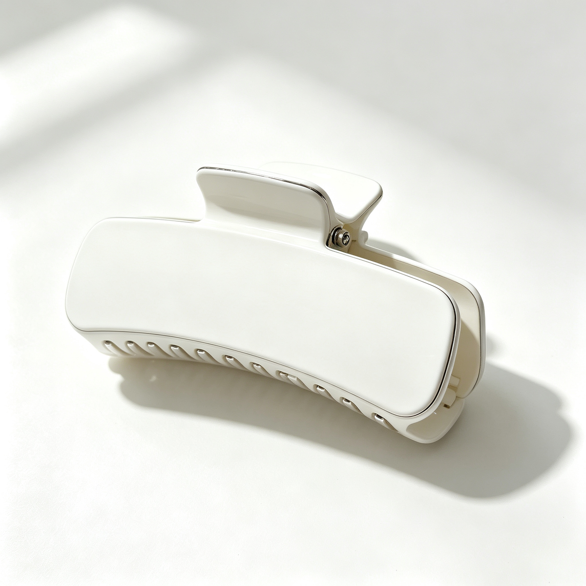 Amhot Large Hair Claw Clip, Non‑Slip Strong Hold Hair Barrettes, Fashion Rectangle Hair Accessories for Thick Thin Hair, White