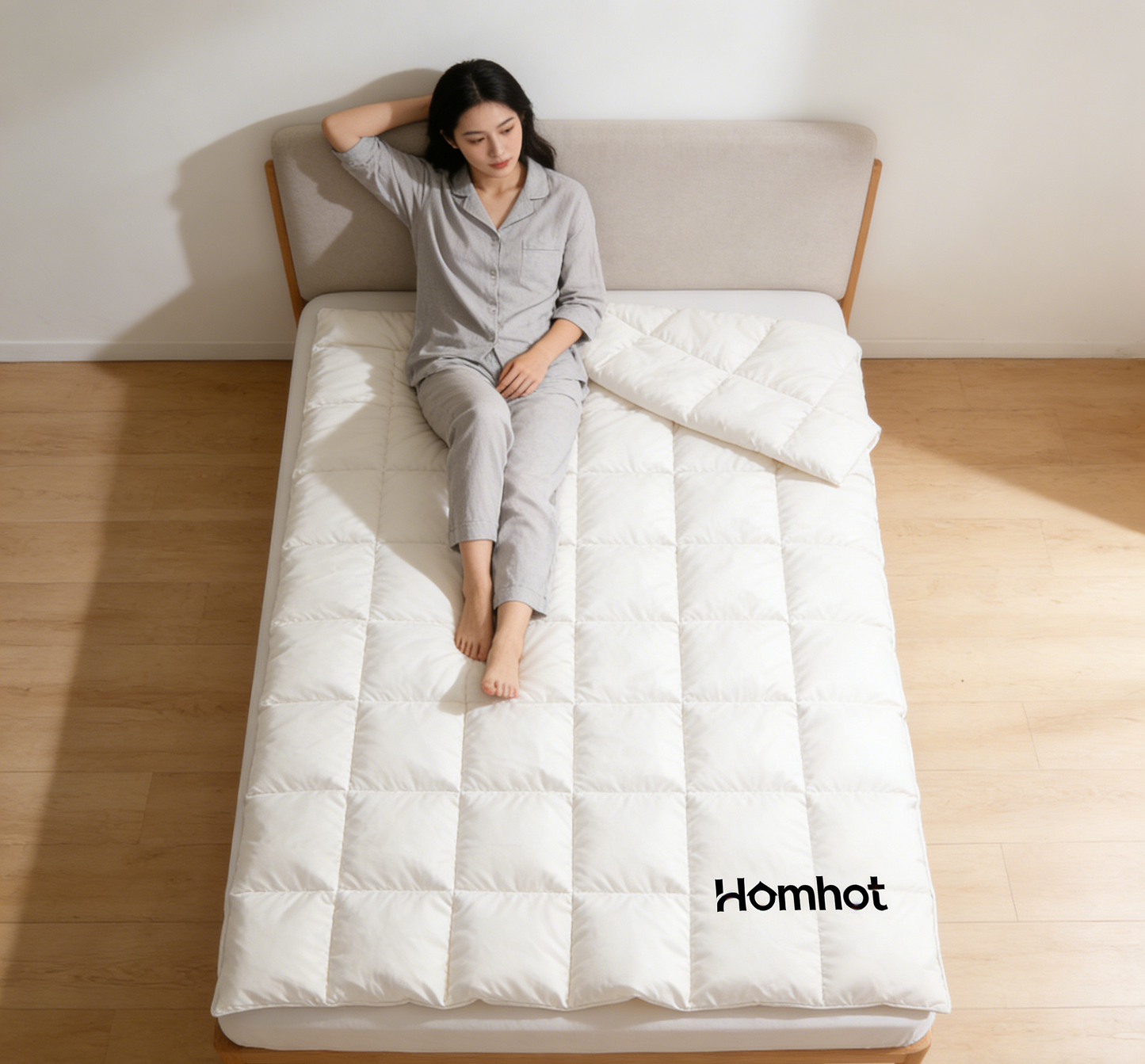 【Homhot Down Quilt】—— Cloud-Like Warmth & Breathable Comfort for Restful Sleep