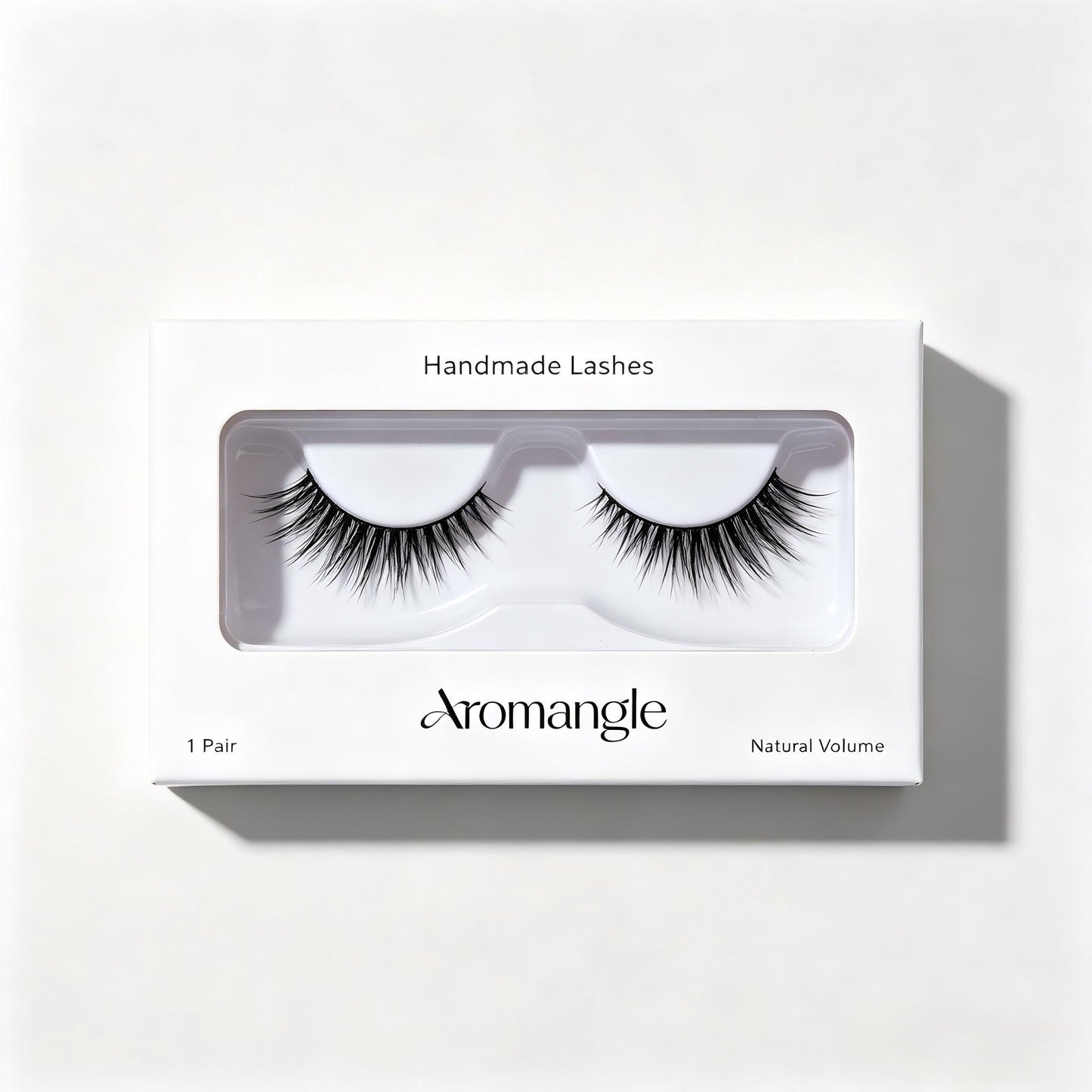Aromangle Natural Volume Wispy False Eyelashes, Handmade Strip Lashes, Soft Lightweight Synthetic Fiber Fake Eyelashes, Gradient Winged Eye Lashes, Reusable Eye Makeup Lashes for Daily Dating, 1 Pair
