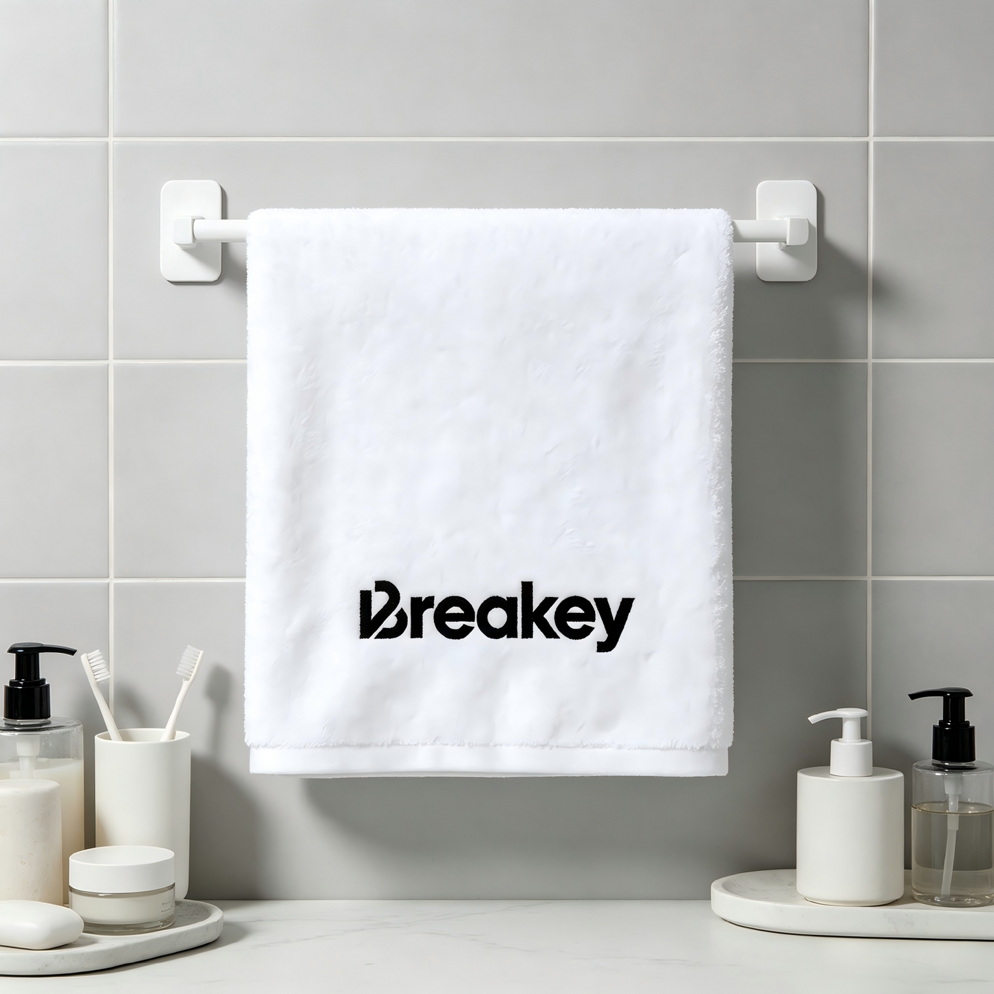 Breakey Premium Cotton Bath Towel, Ultra Soft Absorbent Quick-Drying Towel for Bathroom, Hotel & Spa, White