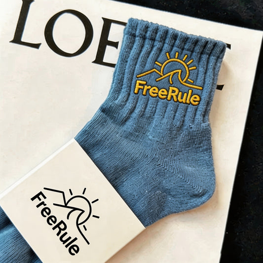 FreeRule Crew Socks for Men Women, Vintage Embroidery Mountain Sun Pattern Mid Calf Socks, Soft Breathable Cotton Casual Athletic Socks