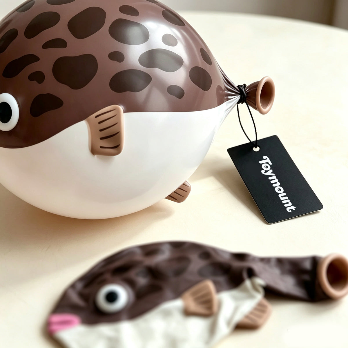 Toymount Puffer Fish Balloon, Cute Animal Foil Balloon, Reusable Inflatable Pufferfish Balloon for Birthday Party, Ocean Theme Decor, Kids Play Toy