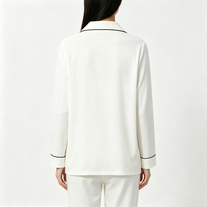 【HeatLife Minimalist White Pajama Set】—— Cozy Elegance for Your Nighttime Routine