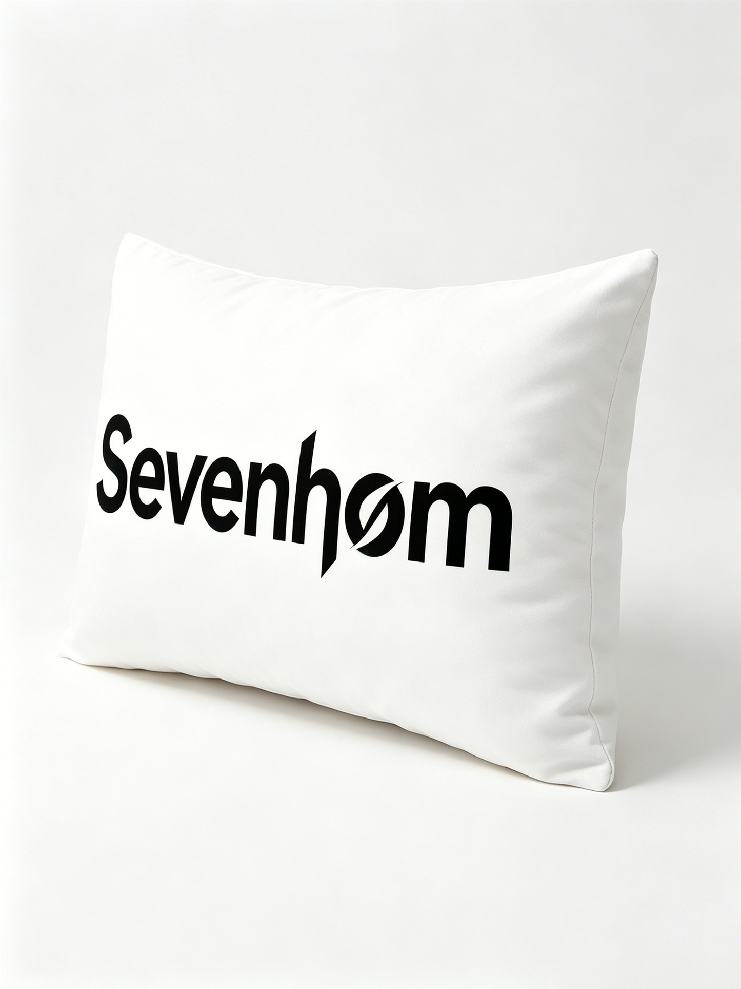 【Sevenhom Logo Throw Pillow】—— Simple Style for Cozy Living