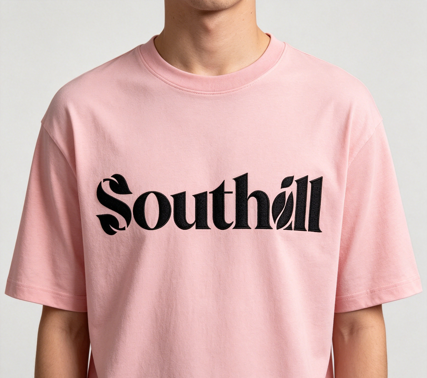 【Southill Logo T-Shirt】—— Minimalist Comfort & Versatile Style