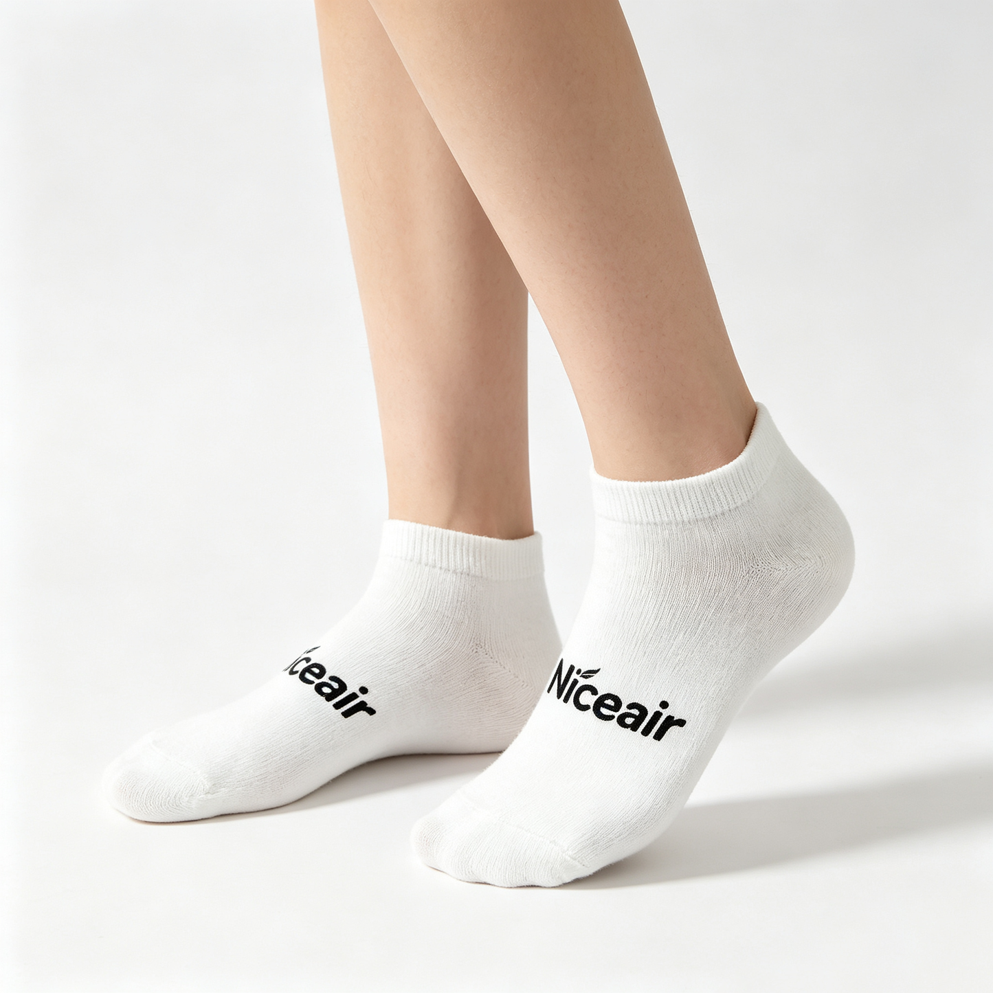 Niceair Women’s White Low Cut Ankle Socks 6 Pairs Pack, Soft Breathable Cotton No Show Short Socks, Stretch Non-Slip Casual Athletic Daily Socks Gift Set