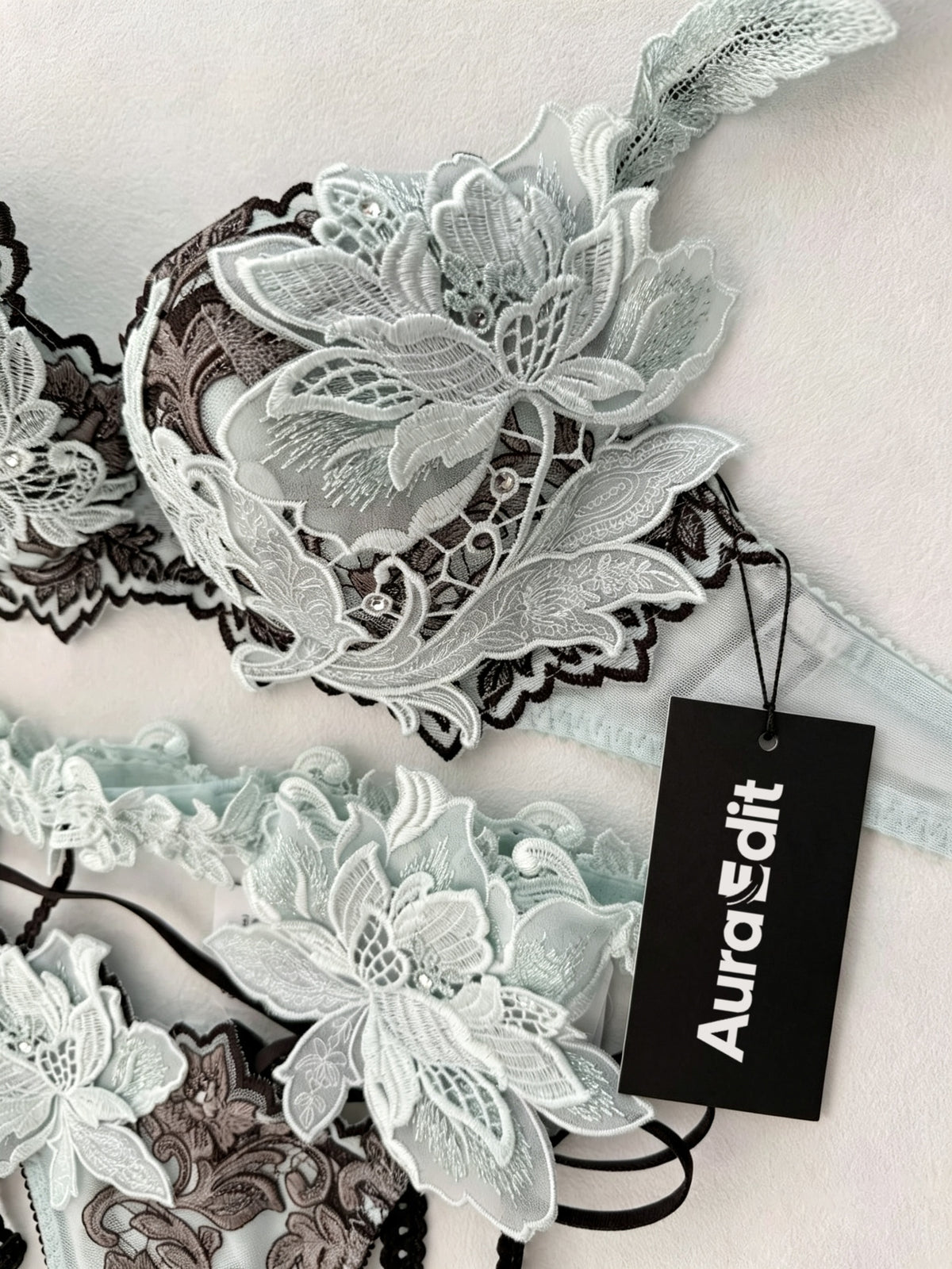 AuraEdit Women Floral 3D Lace Lingerie Set, Push Up Bra & Thong Panties Elegant Embroidery Floral Underwear 2 Piece Lingerie Kit