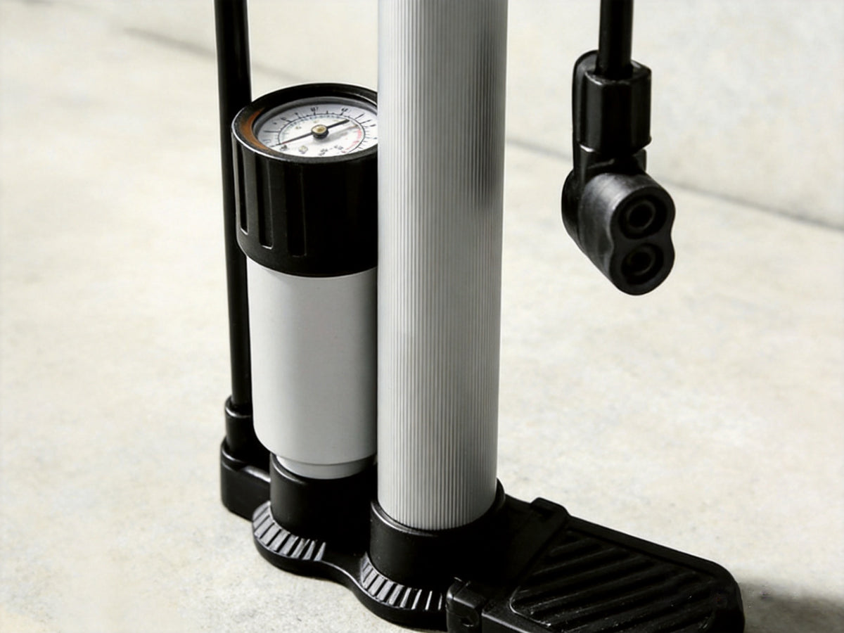 Lightiger Bike Floor Pump, High Pressure Bicycle Floor Pump with Pressure Gauge, Fits Presta & Schrader Valve, Air Inflator for Mountain Road Bike, EBike and Car Vehicle Tyres