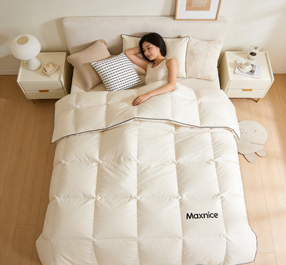 【Maxnice Down Quilt】—— Cloud-Like Warmth & Minimalist Elegance for Restful Sleep