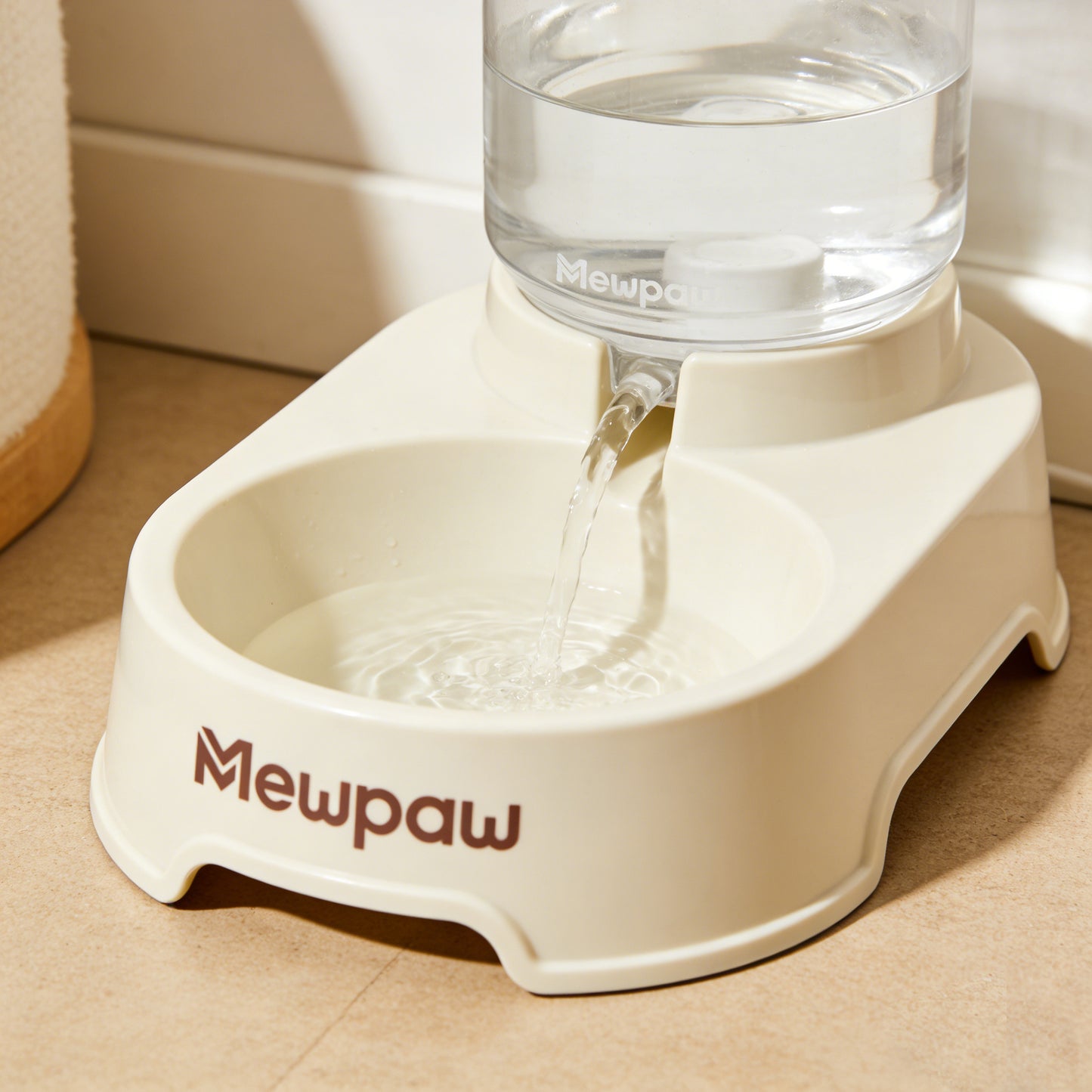 Mewpaw Gravity-Fed Pet Water Dispenser - Automatic Refill Water Bowl for Cats & Small Dogs, Food-Grade Plastic Non-Spill Water Dish with Large Capacity Bottle, Home-Friendly Pet Hydration Station