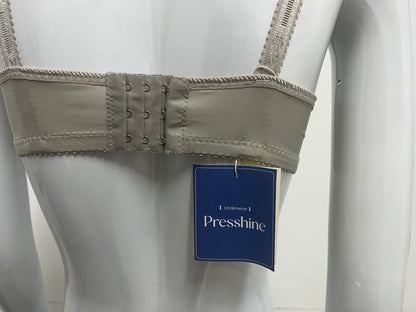 【Presshine Lace-Embellished Underwear Bra】—— Elegant Comfort & Support for Everyday Confidence