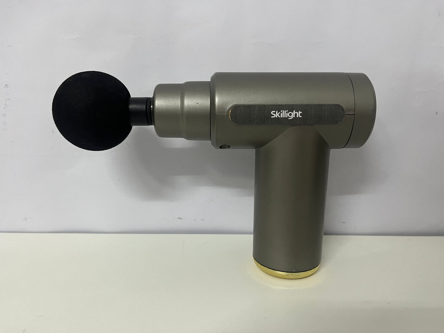 Skillight Deep Tissue Percussion Massage Gun with Adaptive Power Modulation - Portable Muscle Recovery Device for Athletes and Office Workers
