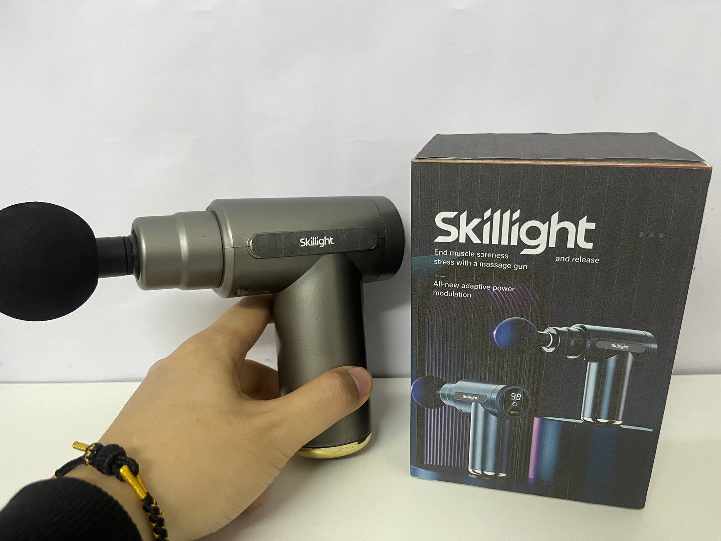 Skillight Deep Tissue Percussion Massage Gun with Adaptive Power Modulation - Portable Muscle Recovery Device for Athletes and Office Workers