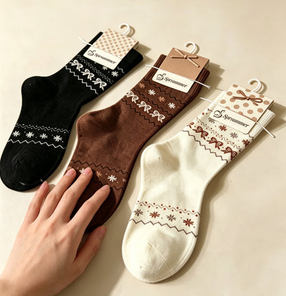 Sprsummer Women Crew Socks, 4 Pairs Bow Snowflake Jacquard Casual Cotton Socks, Vintage Fall Winter Warm Soft Mid Calf Socks for Ladies