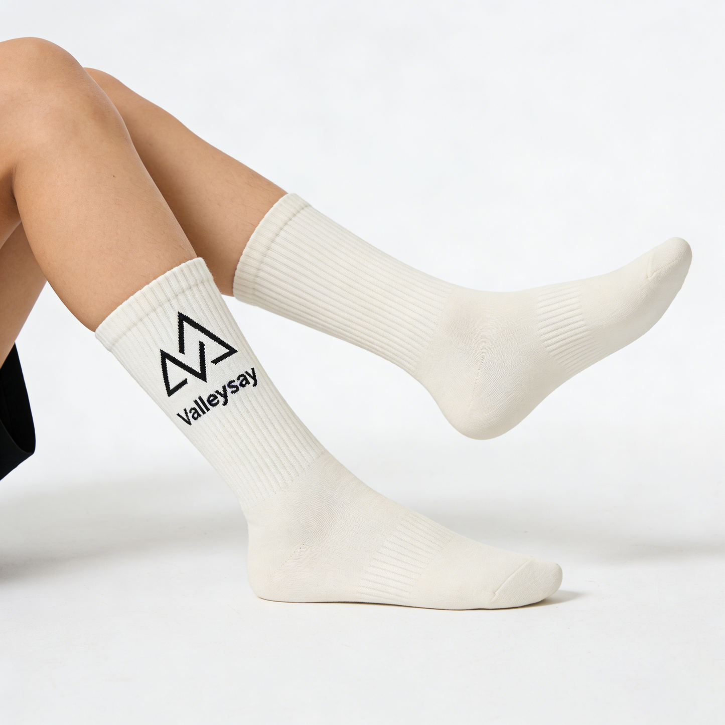 Valleysay Men's Crew Socks 3-Pack, Breathable Cotton Athletic Socks with Cushioned Sole, Casual Mid-Calf Socks for Daily Wear, Sports & Work