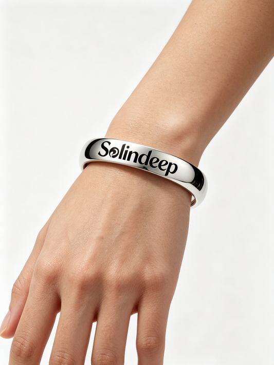 【Solindeep Polished Open Cuff Bangle】—— Trendy Minimalist Accessory for Daily Styling