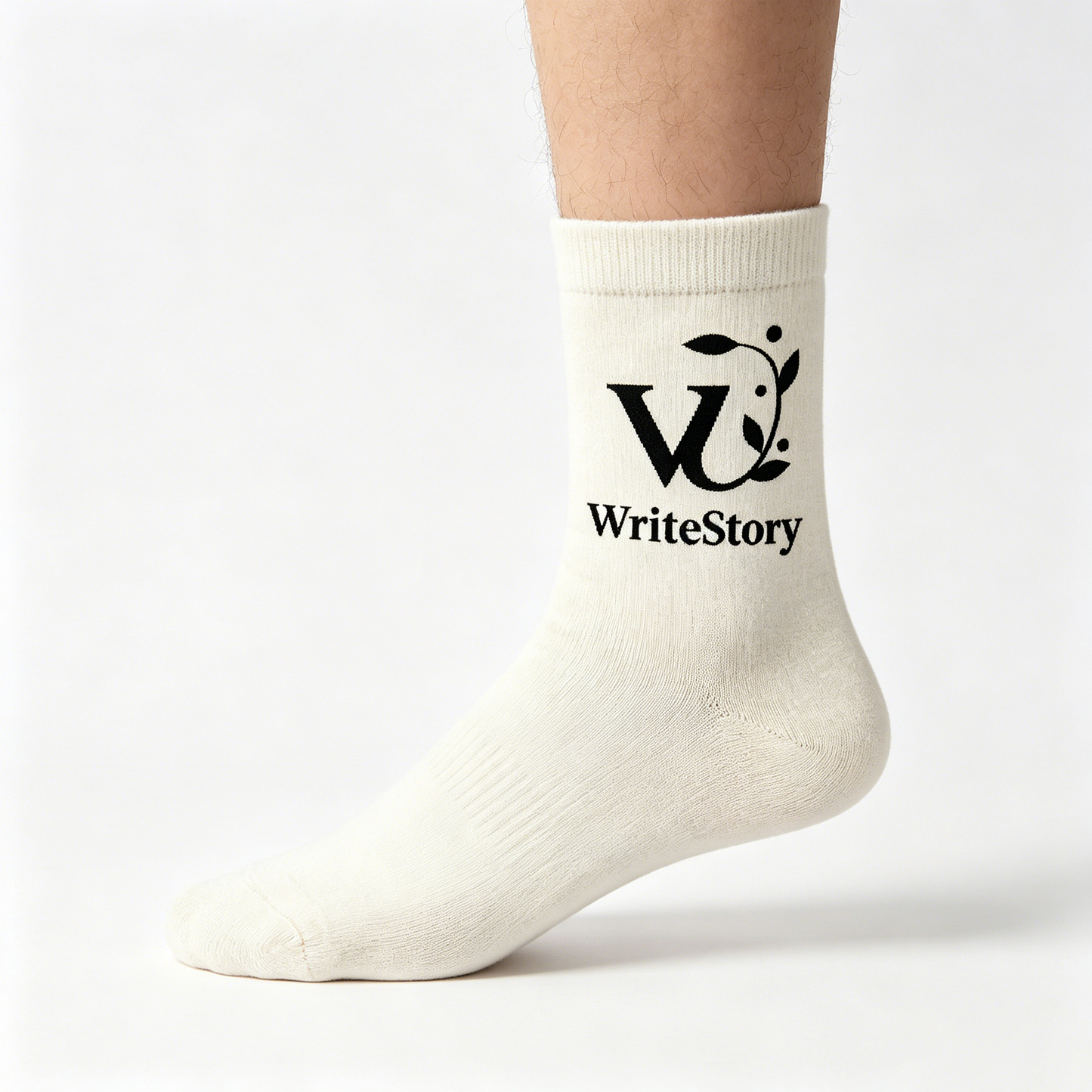 【W WriteStory Logo Socks】—— Minimalist Style & Comfort Choice