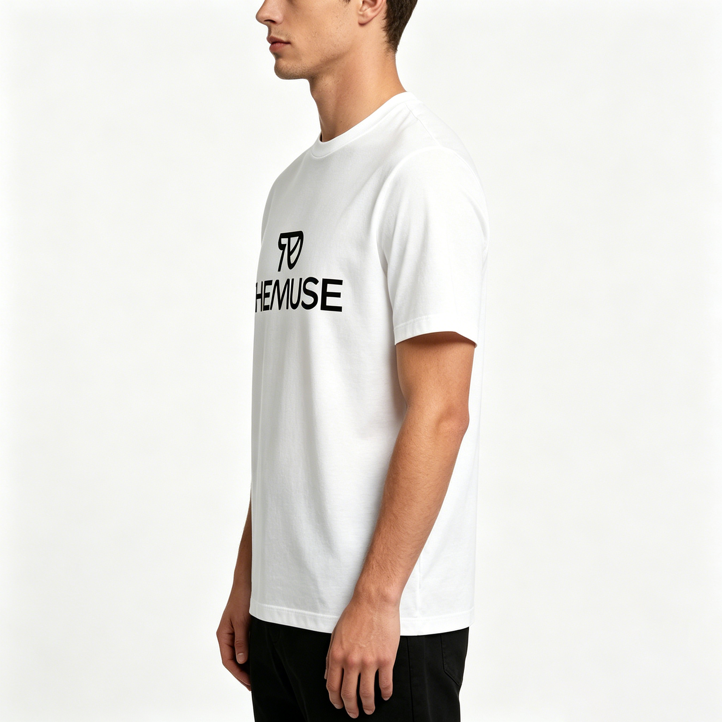【THEMUSE Minimalist Logo Cotton T-shirt】—— Timeless Style & Everyday Comfort