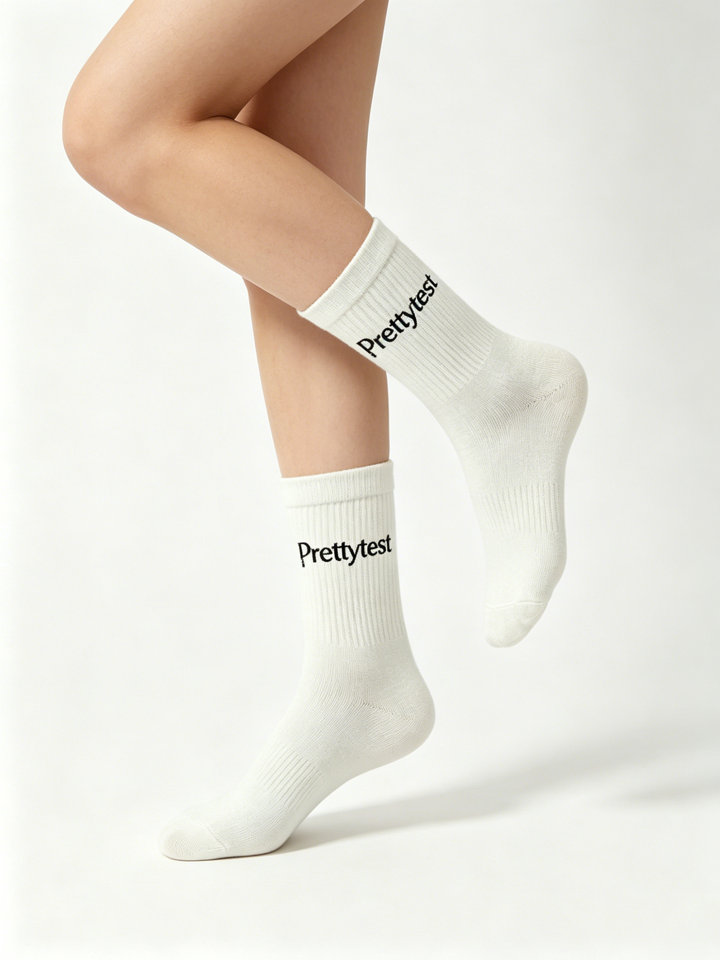 Prettytest Women’s Classic White Crew Socks, Soft Cotton Ribbed Mid Calf Athletic Casual Socks, 5 Pairs Multipack