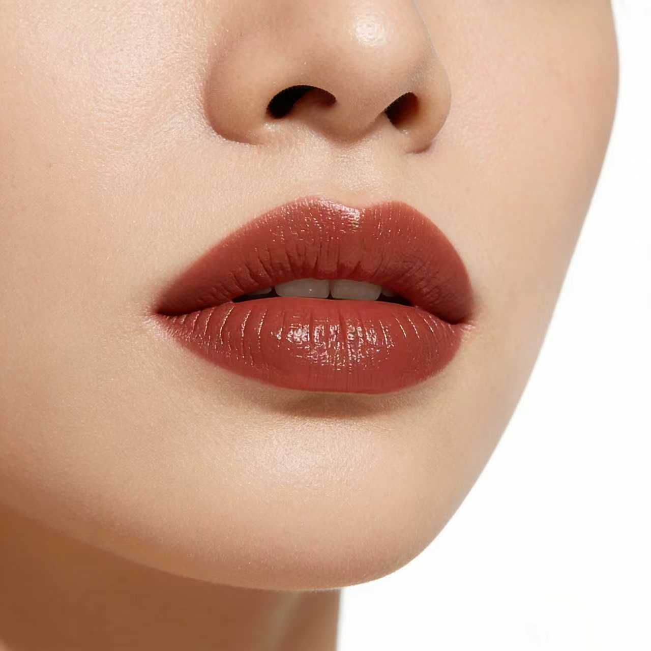 【Prettyside Lipstick】—— Your Go-To for Long-Lasting, Hydrating Lip Color